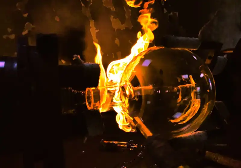 Best, Top, Goel Glass Inc is one of the leading glass fabricators, Customized  Glass Blowing  35 years in Service scientific glass blowing in Canada, USA, Ontario, BC Alberta